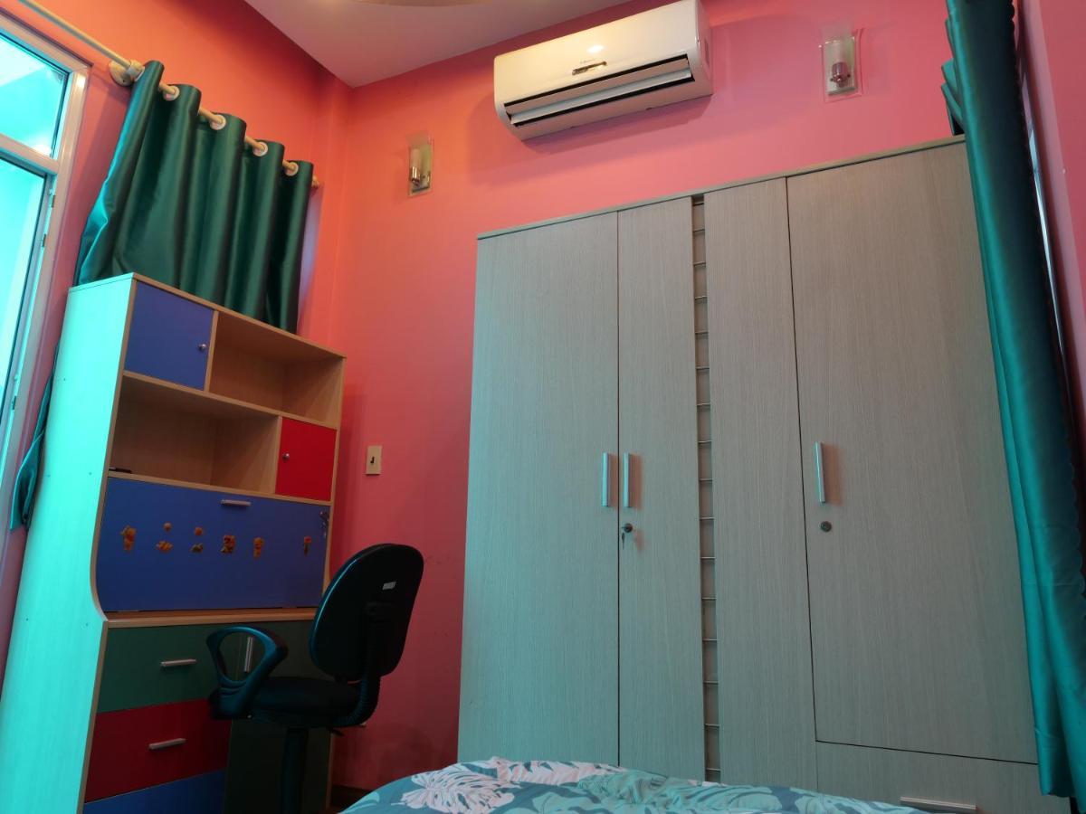 Couette-café Charlie Gweilo Homestay